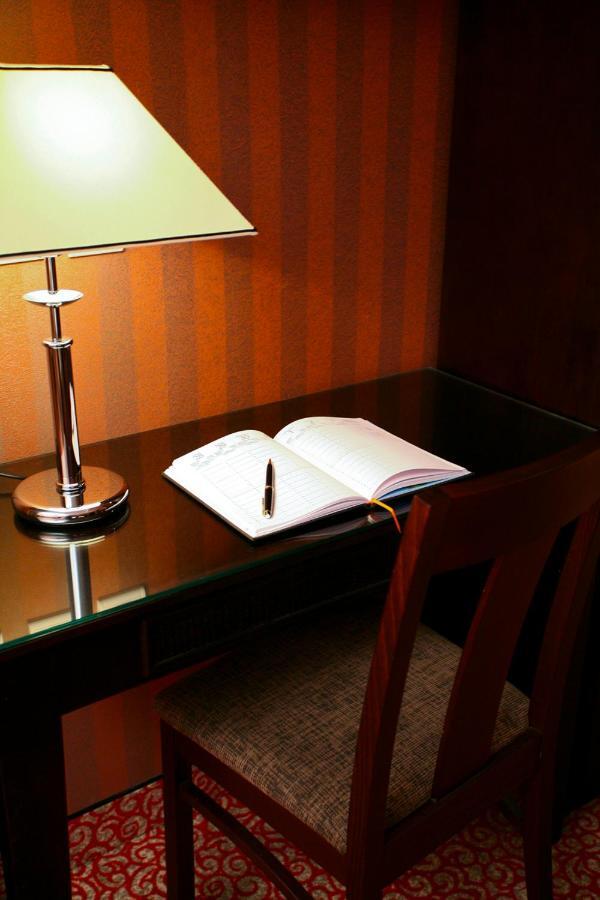 Convention Montparnasse Hotell Paris Eksteriør bilde